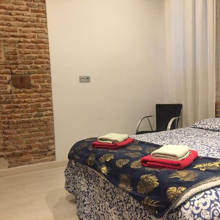 Apartamentos Carretas-Sol 2 มาดริด ภายนอก รูปภาพ